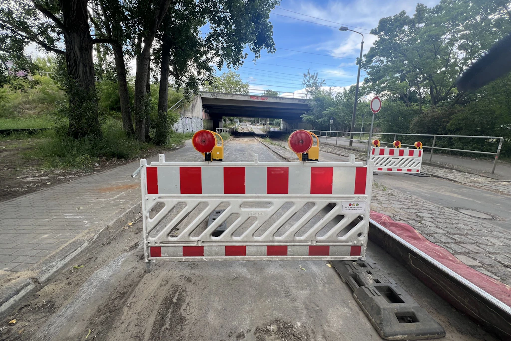 Seit zwölf Wochen ist an dieser Stelle der Schlichtallee kein Durchkommen mehr. 