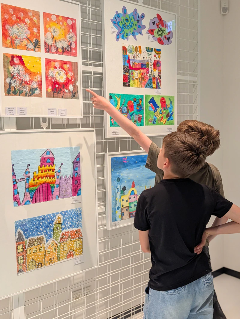 Schülerschau in der Kunsthalle Rostock: Schirmherrin ist die