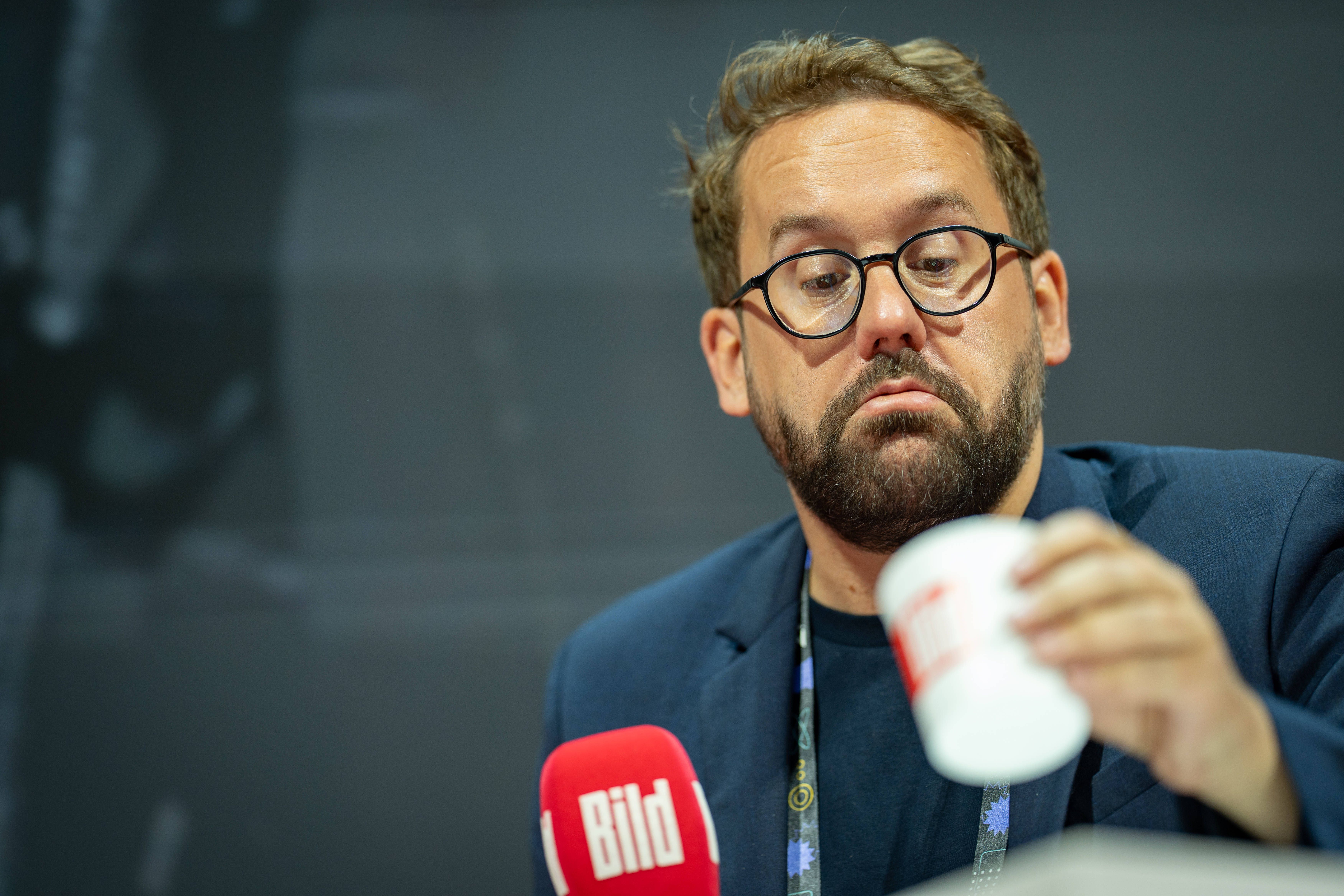 Zwischen Enthüllung und Erzählung: Paul Ronzheimer, Fred Göcken und die Wahrheit im Bürgergeld-Streit