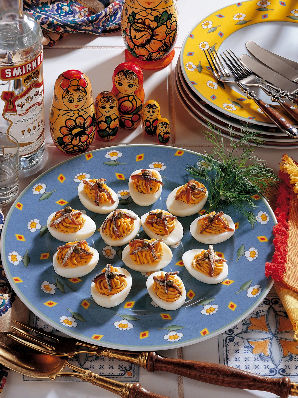 So sah es früher auf dem Party-Buffet aus: Ein richtig toller Teller mit Russischen Eiern.
