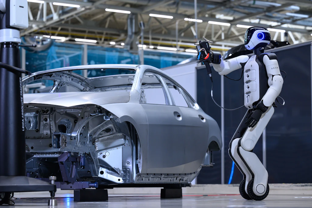 Sachsen: Leipziger BMW-Werk setzt menschenähnliche Roboter ein