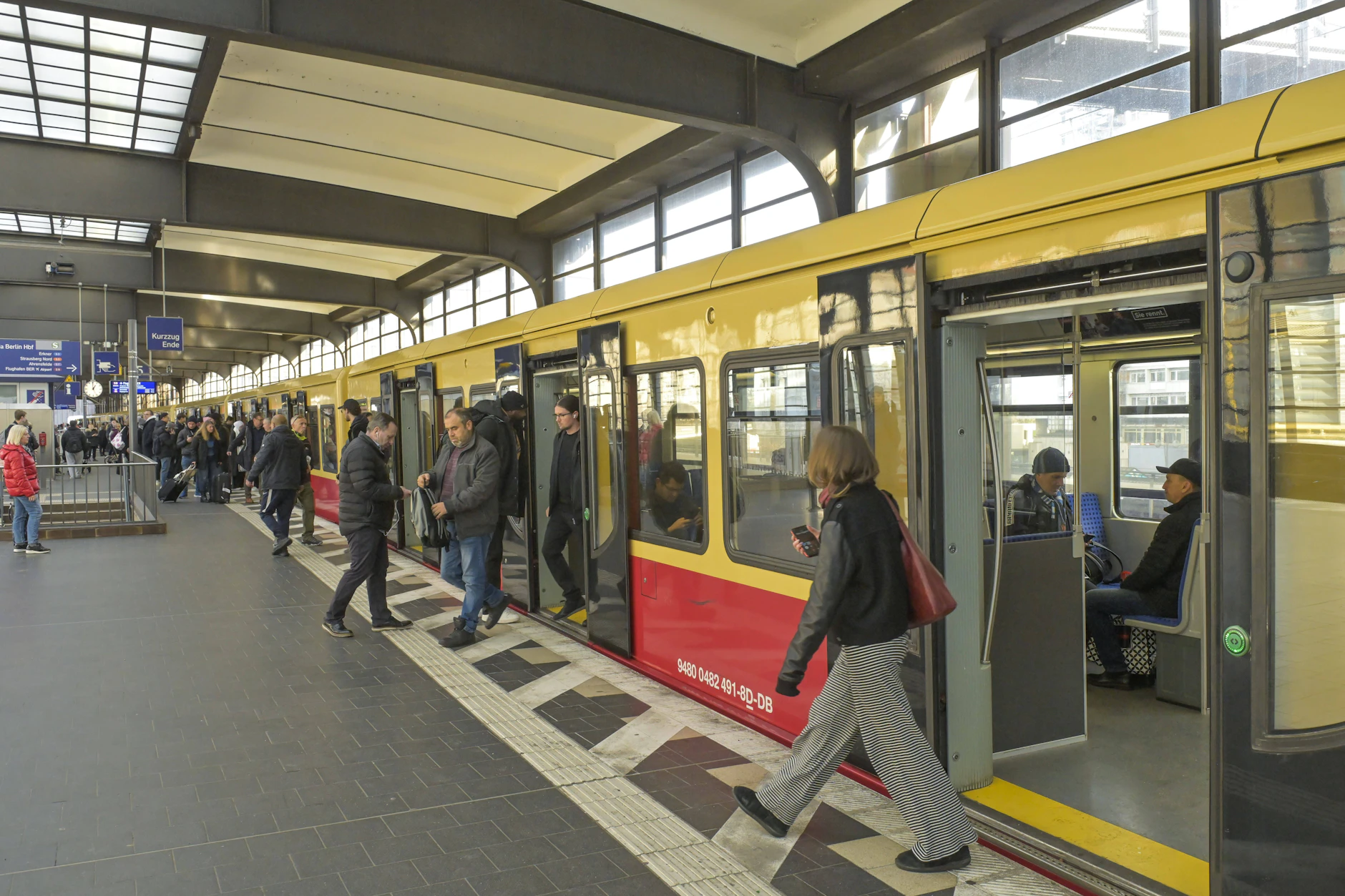 In den S-Bahnen wird es während der Sperrung voller werden.