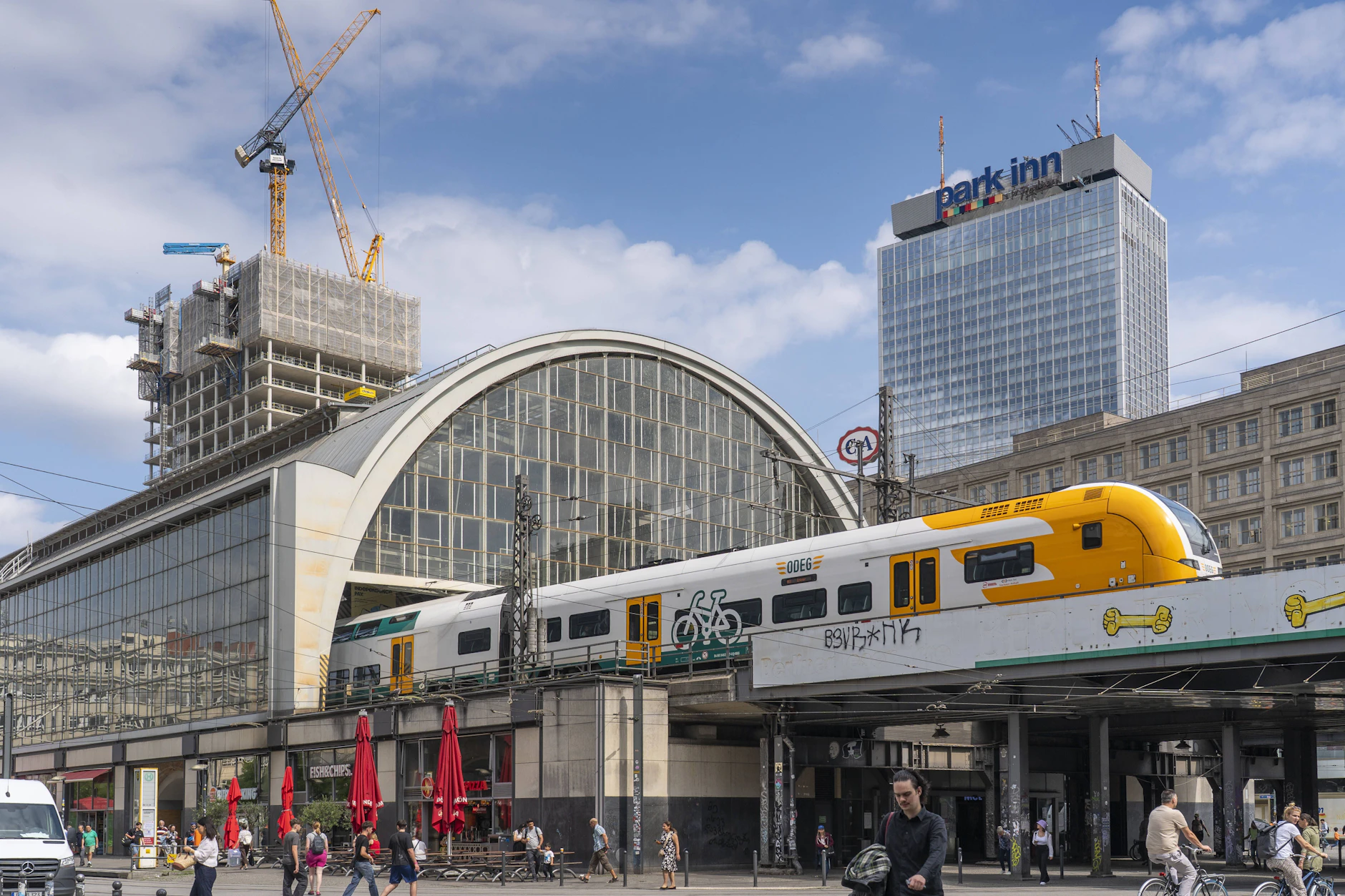 Auch der Regionalexpress der Odeg erreicht ab Sonntag nicht mehr den Bahnhof Alexanderplatz. Die Stadtbahn wird ab Sonntag für Regio- und Fernzüge gesperrt.