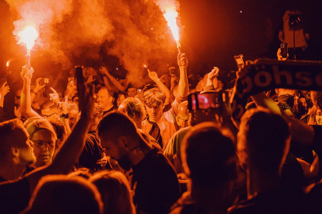Fans beim Konzert der Böhsen Onkelz in der Red Bull Arena.
