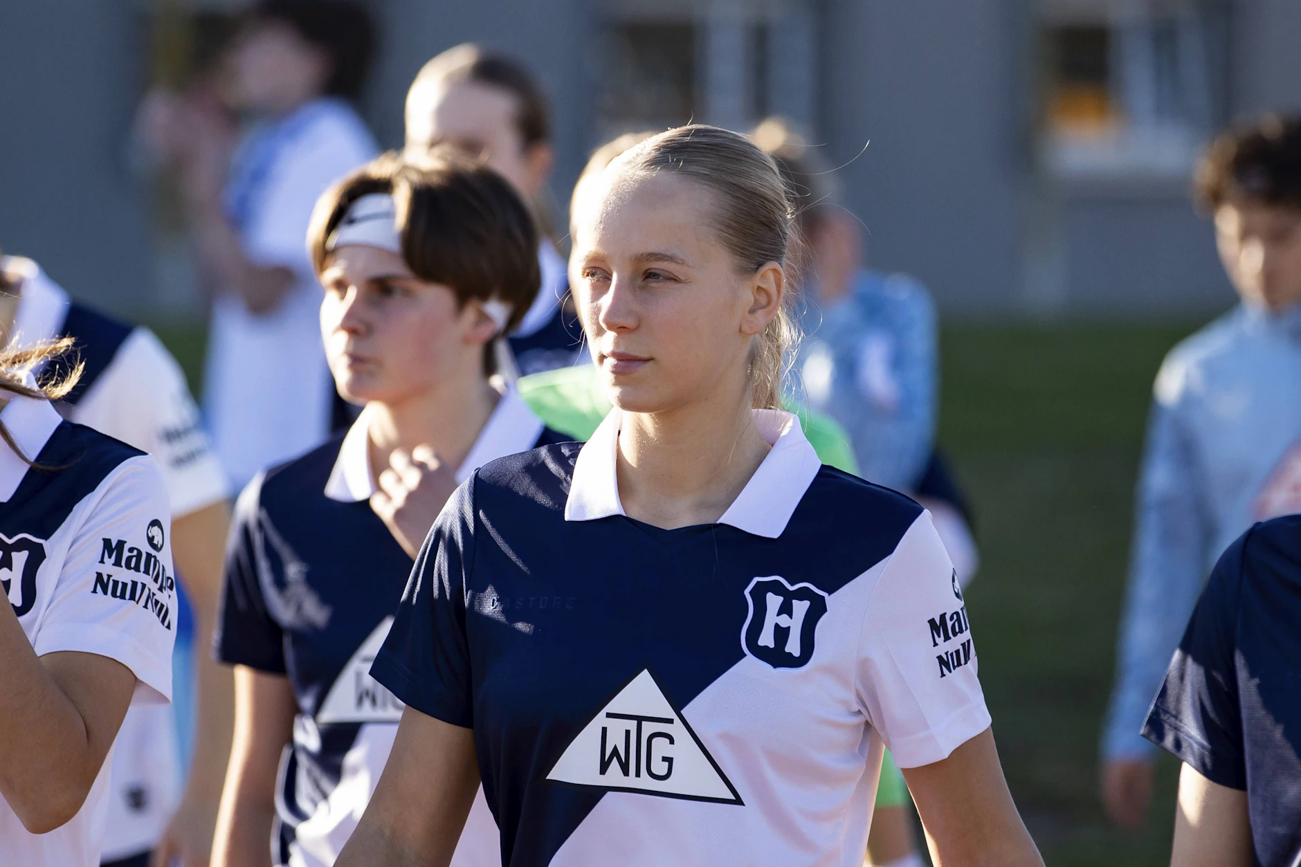 Elfie Wellhausen und die Frauen von Hertha BSC stehen nach dem Relegations-Hinspiel gegen den 1. FC Saarbrücken kurz vor dem Aufstieg in die 2. Bundesliga.