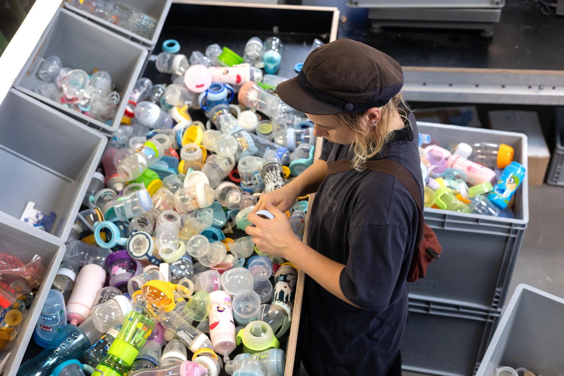 HolyPoly aus Dresden will mit Partnern dafür sorgen, dass mehr recycelte Materialien in Produkten verwendet werden.