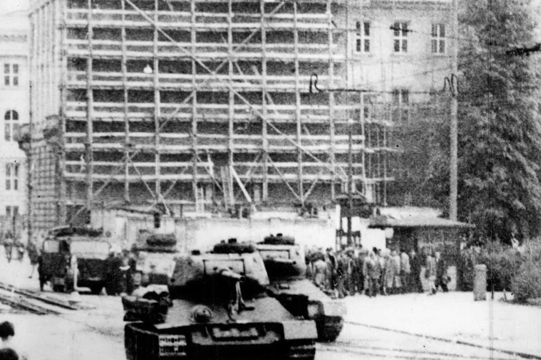 Archivbild: Am Mittwoch, dem 17. Juni 1953, gingen die Russen gegen Berliner Arbeiter in der Ostzone vor, die an den Demonstrationen teilgenommen hatten.