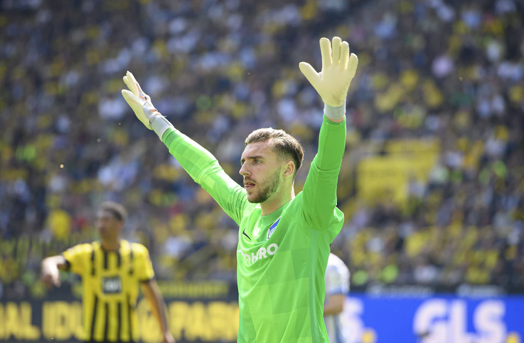 Vom Bundesliga-Retter in die Lausitz: Energie Cottbus schnappt sich Ex-Hertha-Keeper