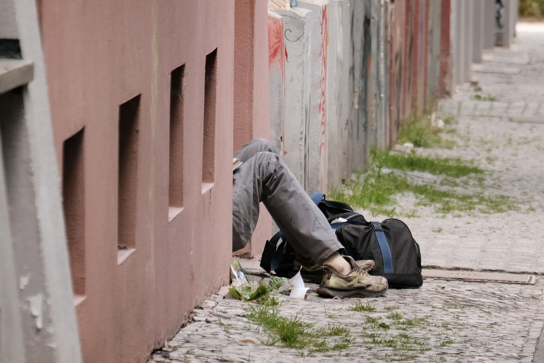 „Menschen verrecken“ – Crack-Krise erreicht diese Straße in Kreuzberg