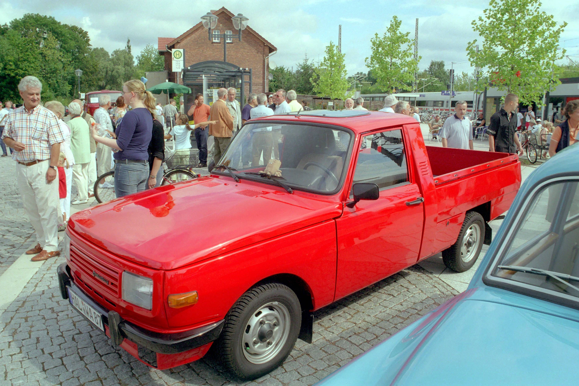 Der Wartburg Pick-up ist ein Rarität. Auch den gab es damals für D-Mark über Genex.