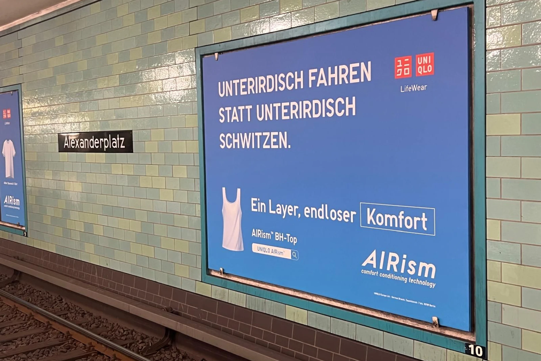 Uniqlo nutzt die Hitze in Berlin für eine schlaue Werbekampagne.