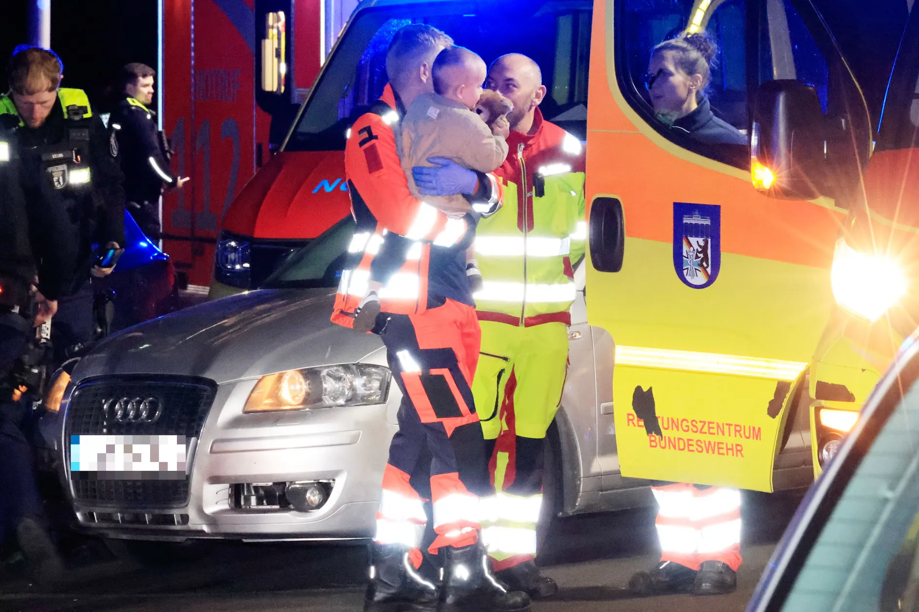 Gesundbrunnen: Betrunkener Fahrer verletzt Frauen und Kind