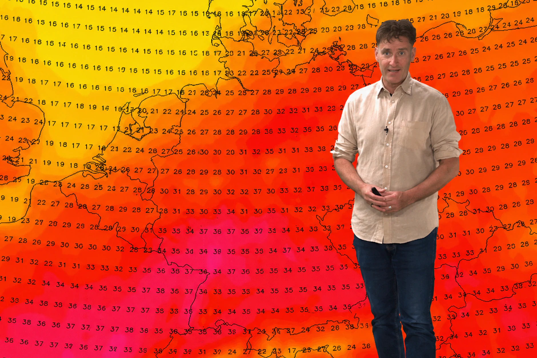 Dominik Jung warnt vor der Hitze: Die aktuelle Welle mit heftigen Temperaturen könnte uns eine ganze Weile begleiten.
