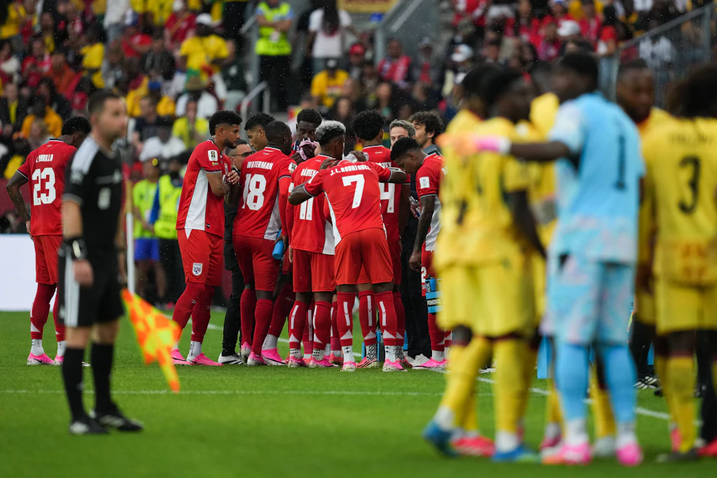 „Hydration Break“: Fans und Spieler kritisieren Trinkpausen