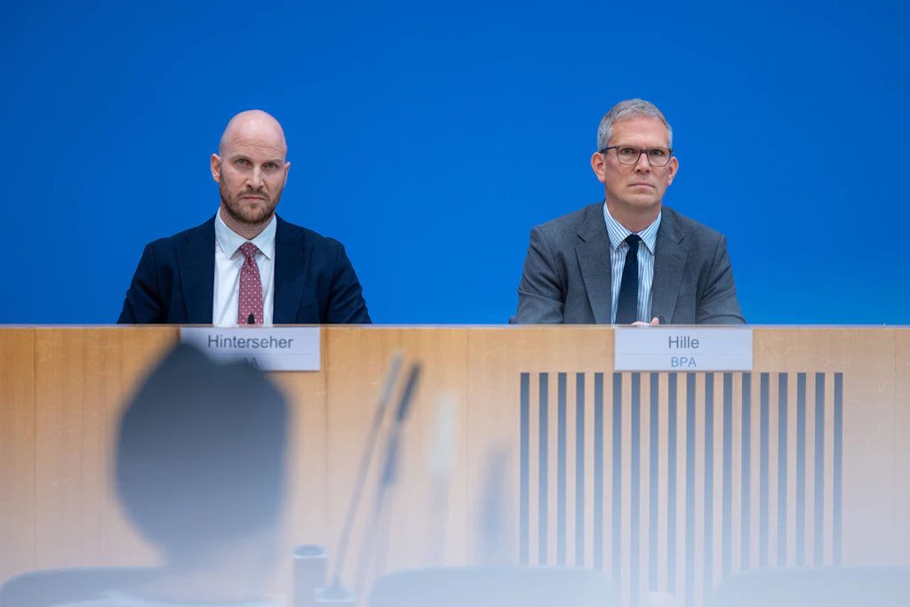 Biolabore in der Ukraine: Bundesregierung flüchtet sich bei US-Enthüllungen in Ahnungslosigkeit