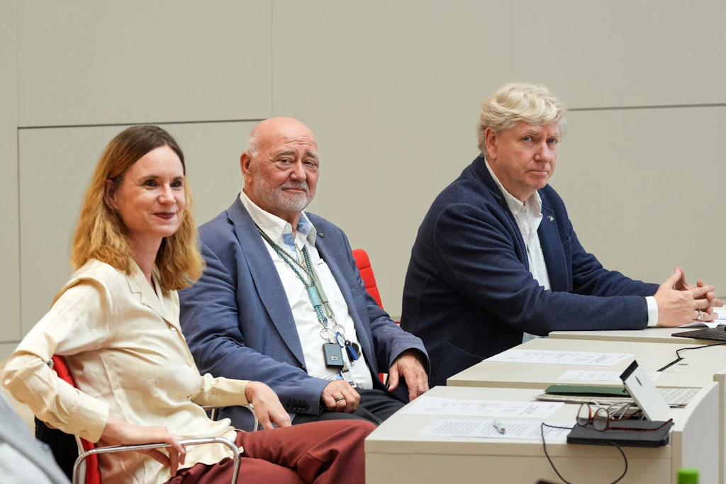 Die drei früheren Brandenburger BSW-Landtagsabgeordneten André von Ossowski, Reinhard Simon und Melanie Matzies sind nun eine Gruppe.