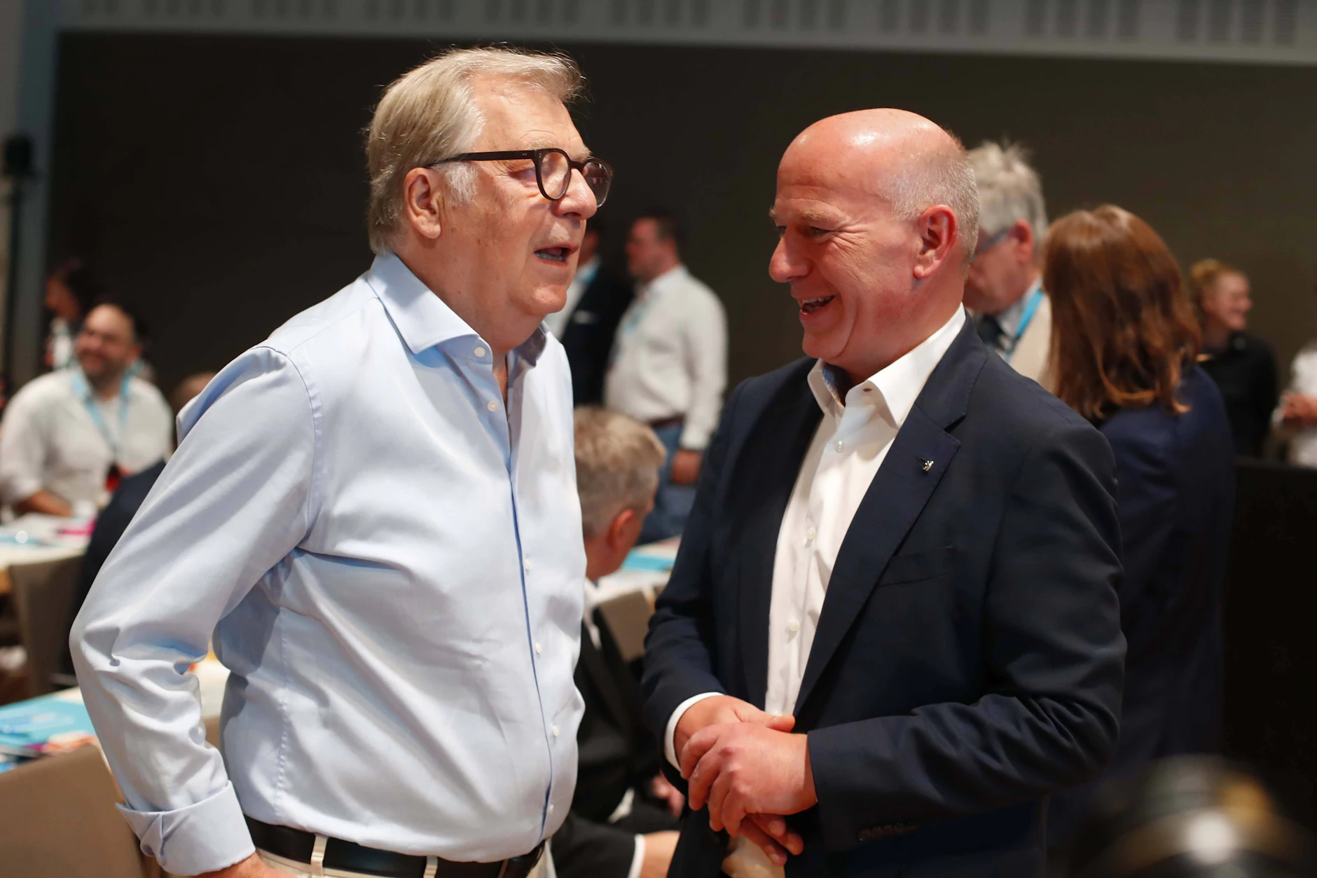 Eberhard Diepgen und Kai Wegner (beide CDU) verstehen sich gut. Vielleicht kann ja der ehemalige Berliner Regierende Bürgermeister den jetzigen davon überzeugen, dass die Hauptstadt eine Götz-George-Straße oder einen Götz-George-Platz bekommt.