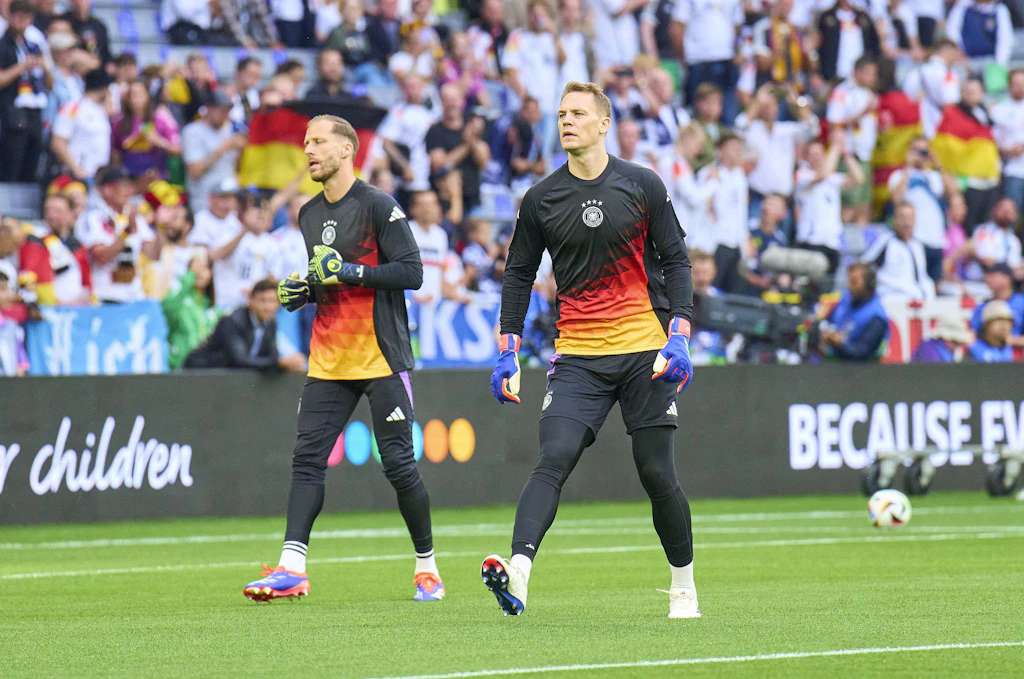Neuer spricht mit Baumann, Müller mahnt zur Geduld, Xhaka sorgt für Wirbel