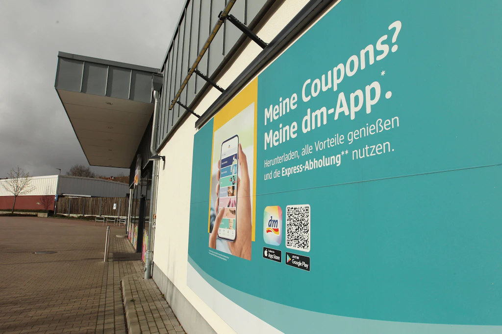 Die Drogeriemarktkette dm belegt im Ranking einen guten zweiten Platz.