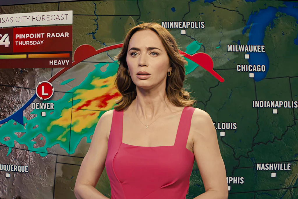 Emily Blunt spielt die Wetterfrau Margaret Fairchild, deren Live-Sendung in Kansas City von einer fremden Macht gekapert wird.