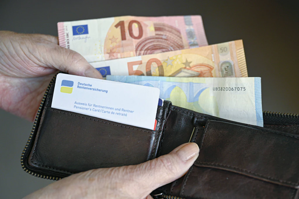 Bericht zur Rentenreform kommt früher – 30 Empfehlungen für die  Bundesregierung