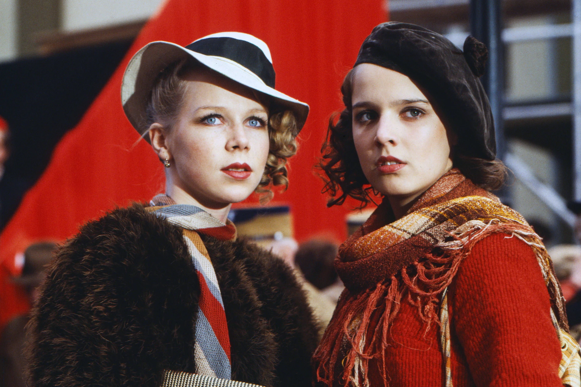 Marion Kracht spielte 1981 zusammen mit Désirée Nosbusch in dem Spielfilm „Nach Mitternacht“ mit.