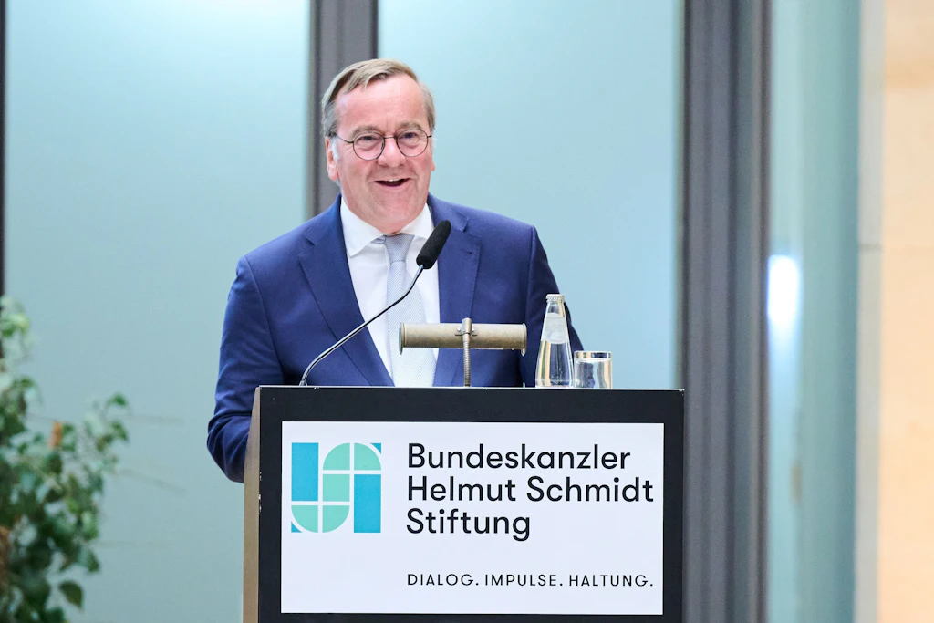 Boris Pistorius (SPD), Bundesminister der Verteidigung, spricht im Rahmen der Helmut Schmidt Lecture über die Handlungsfähigkeit Europas.