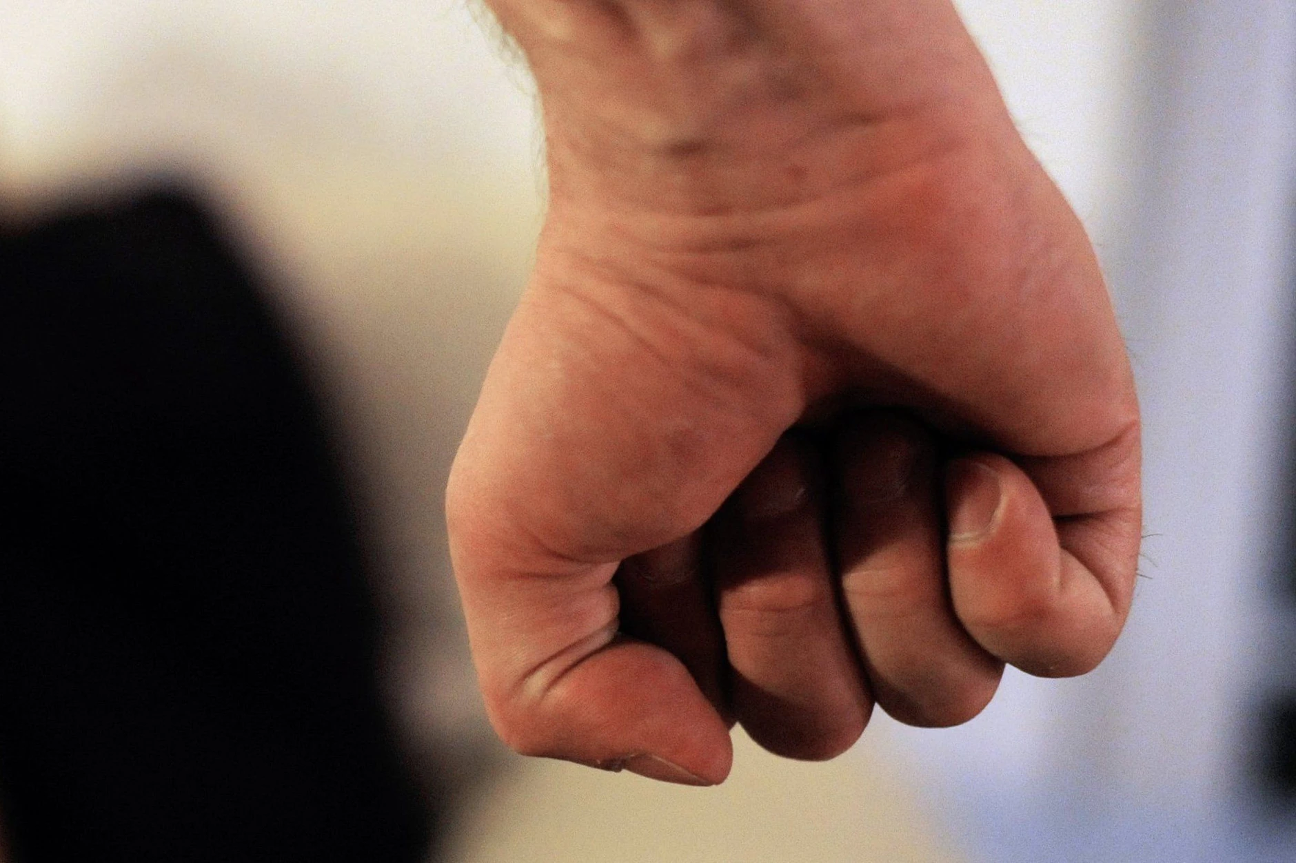 Das Ergebnis der Studie ist erschreckend: Mehr als die Hälfte aller Befragten gibt <a href="https://www.berliner-kurier.de/berlin/berliner-justizsenatorin-schlaegt-alarm-wegen-brutaler-bandenkriminalitaet-li.10018217">Gewalt an ihrer Schule als sehr großes Problem</a> an.