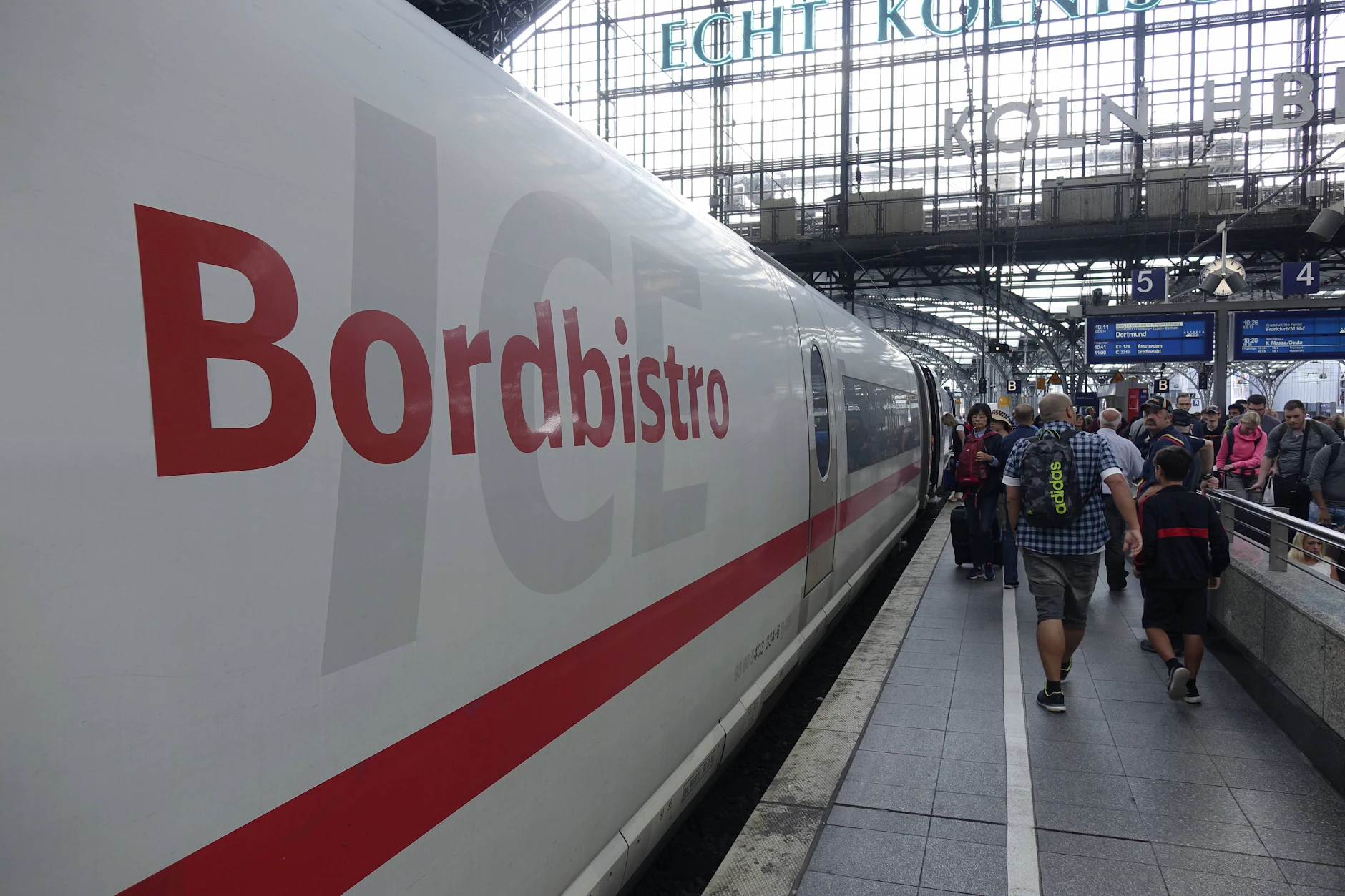 Deutsche Bahn streicht Pommes im Bordbistro: Das ist der Grund