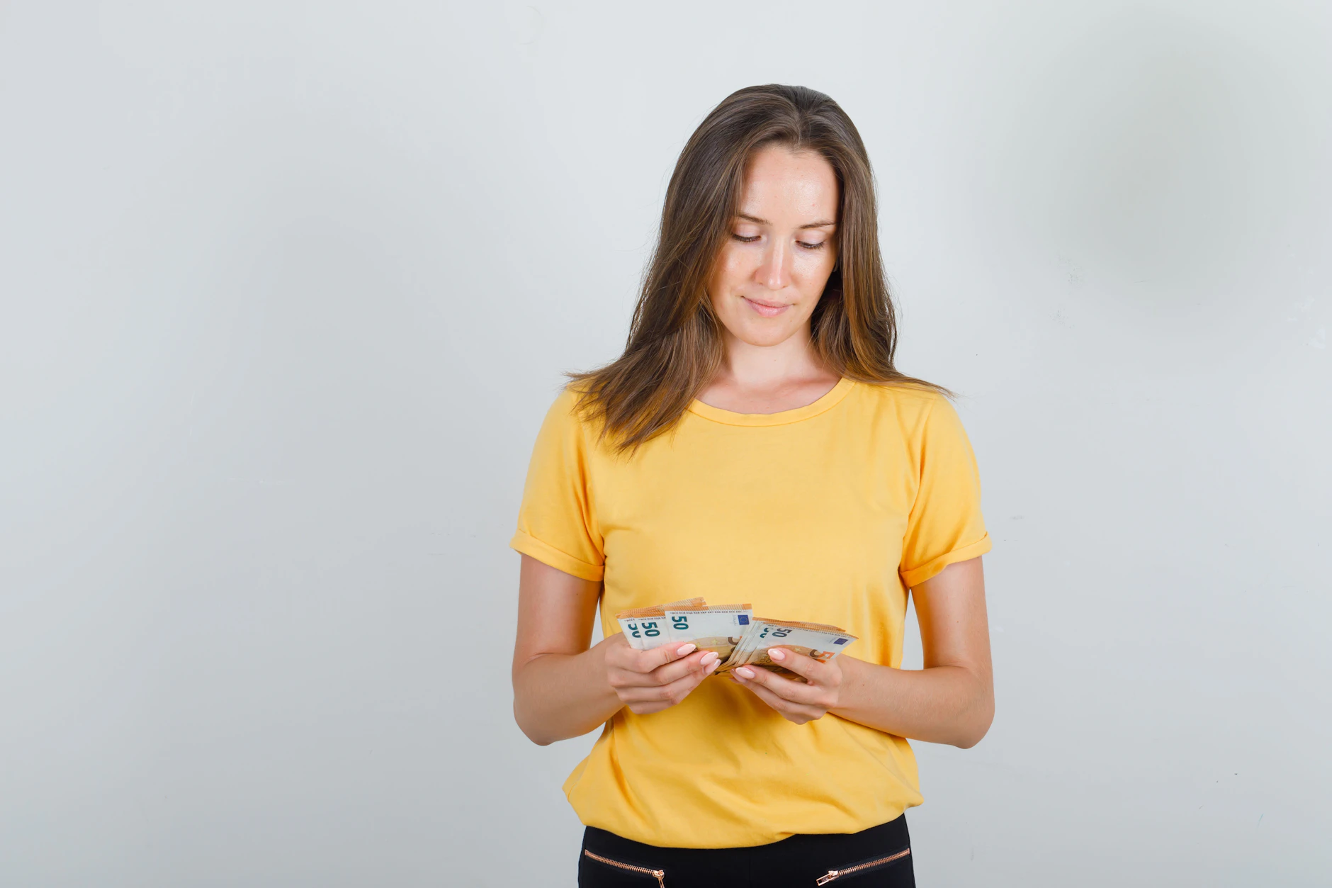 Wer in die gesetzliche Rentenkasse einzahlt, kämpft oft mit finanzieller Unsicherheit. Ausgerechnet die Beamten beschweren sich jetzt über die geplante Rentenreform.