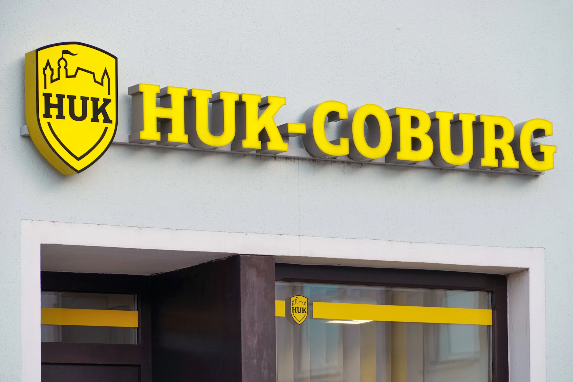 Auch die Kfz-Versicherung HUK-Coburg bietet den Telematik-Tarif an.