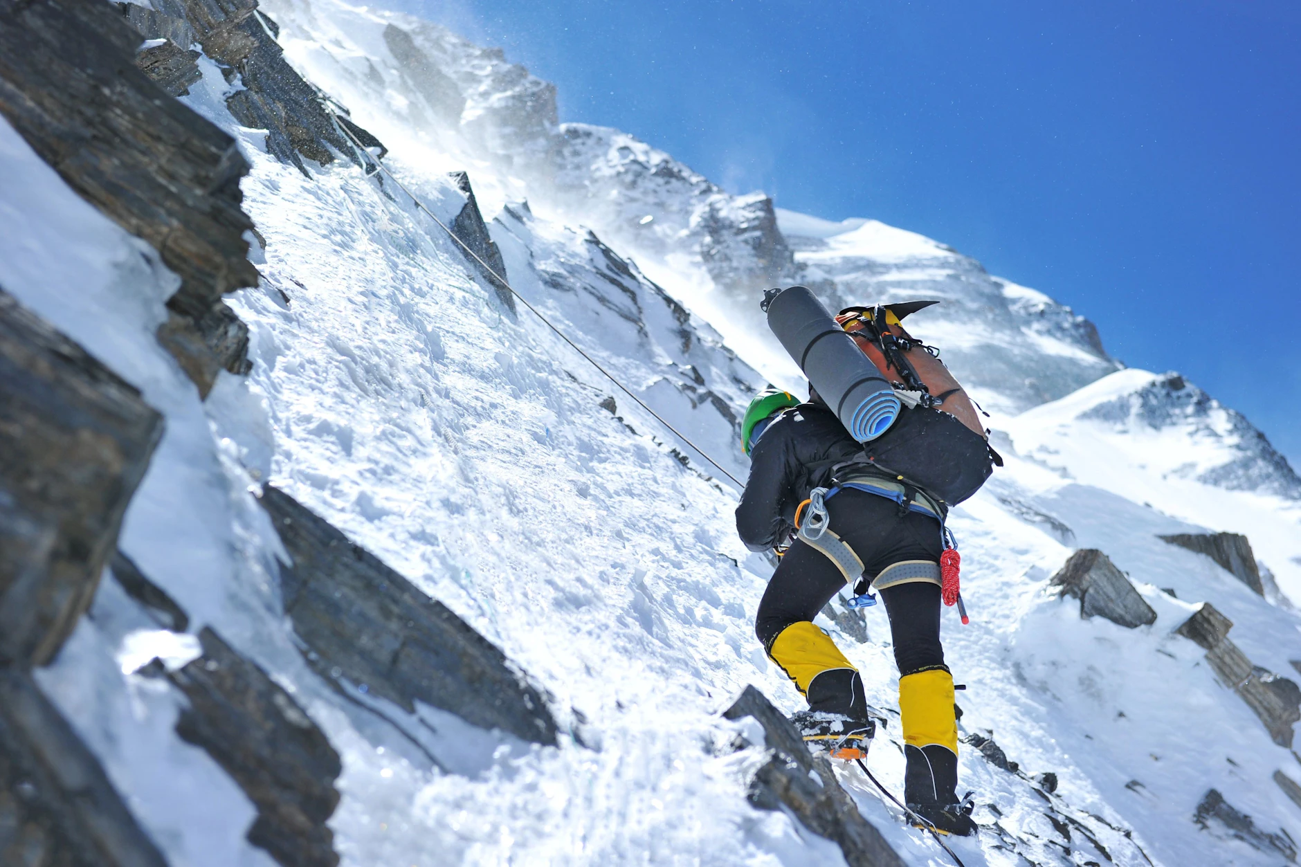 Seit der Erstbesteigung sind am Mount Everest schon mehr als 300 Bergsteiger ums Leben gekommen.