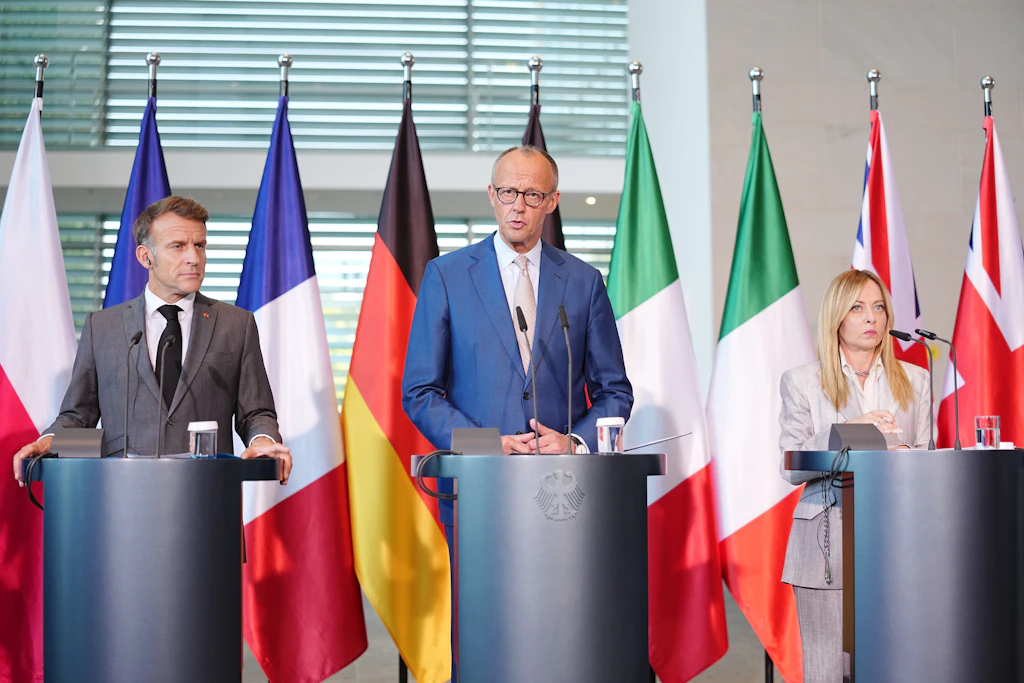 Immer mehr EU-Staaten – darunter Frankreich, Italien und Deutschland – blockieren neue Russland-Sanktionen.