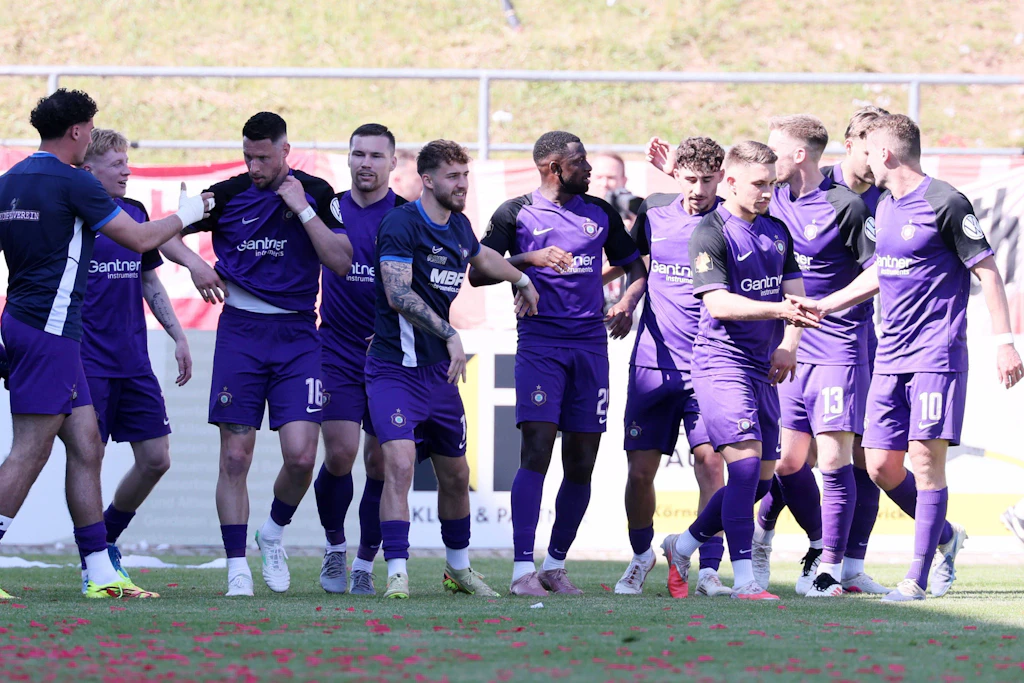 Erzgebirge Aue: Der künftige Regionalligist könnte bald Verstärkung durch ein Union-Talent erhalten.