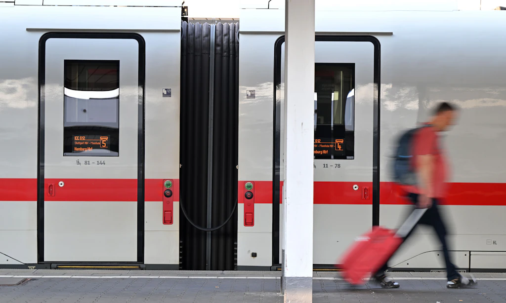 Hitzewelle trifft Deutschland: Kostenfreie Stornierung für Bahnreisen