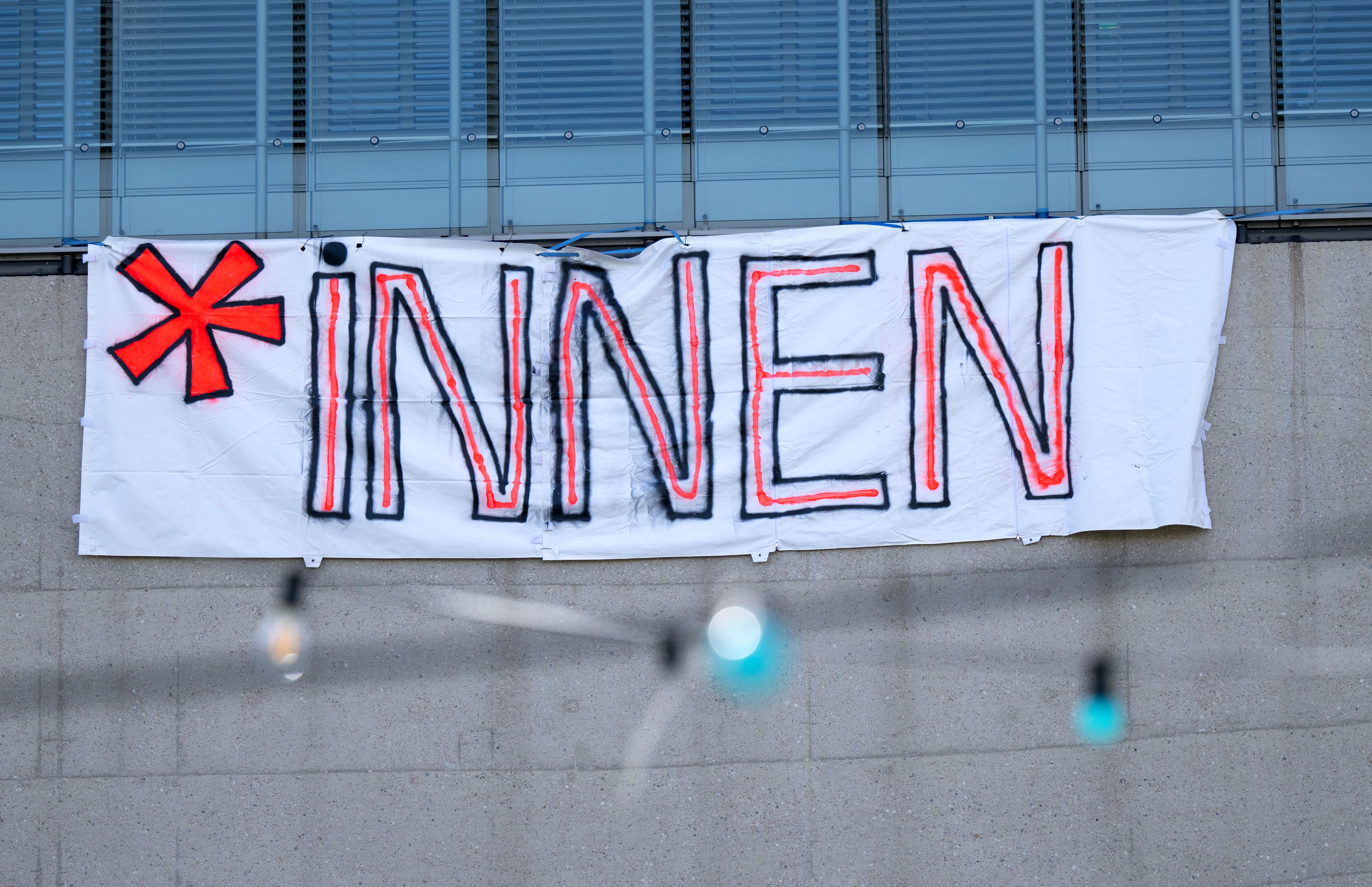 Schluss mit Gendersternchen: Wie Mecklenburg-Vorpommern sprachlich vorangeht