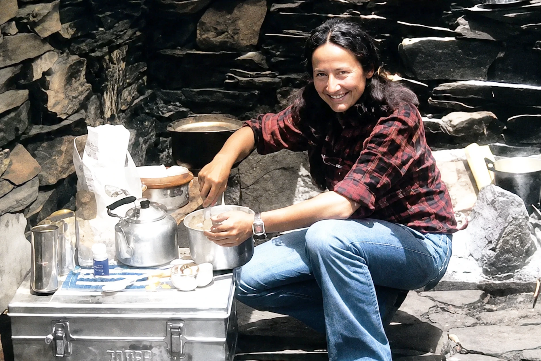 Hannelore Schmatz starb im Jahr 1979 beim Abstieg vom Mount Everest. Ihre Leiche war über Jahre ein Wegweiser, Hunderte Bergsteiger mussten auf dem Weg zum Gipfel an ihr vorbei.