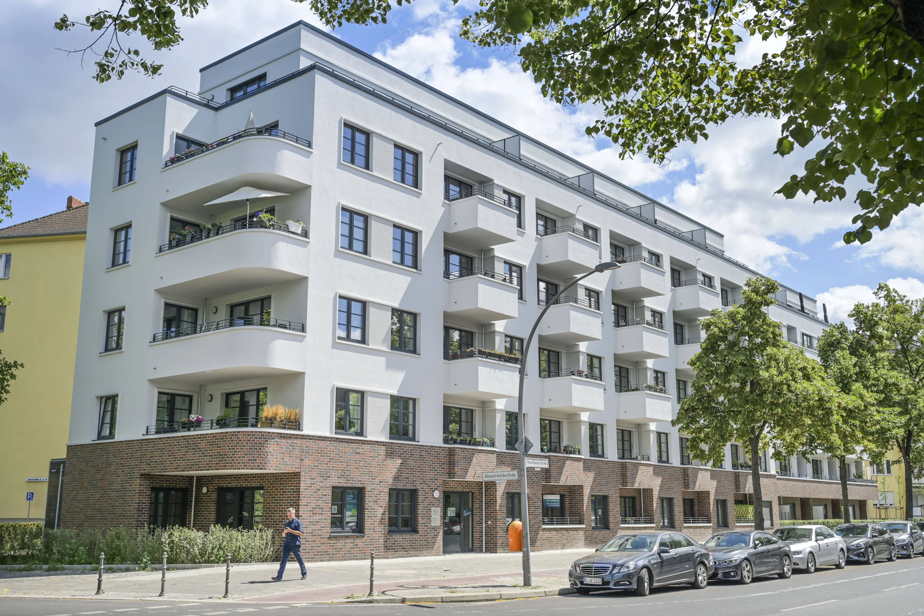Neubau der Vonovia in der Westfälischen Straße in Wilmersdorf. Auch hier könnten Mieter von einer Mieterhöhung betroffen sein.