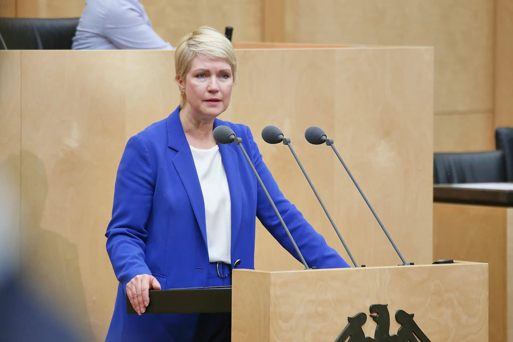 Manuela Schwesig (SPD) kritisiert einige Vorschläge der Rentenkommission.