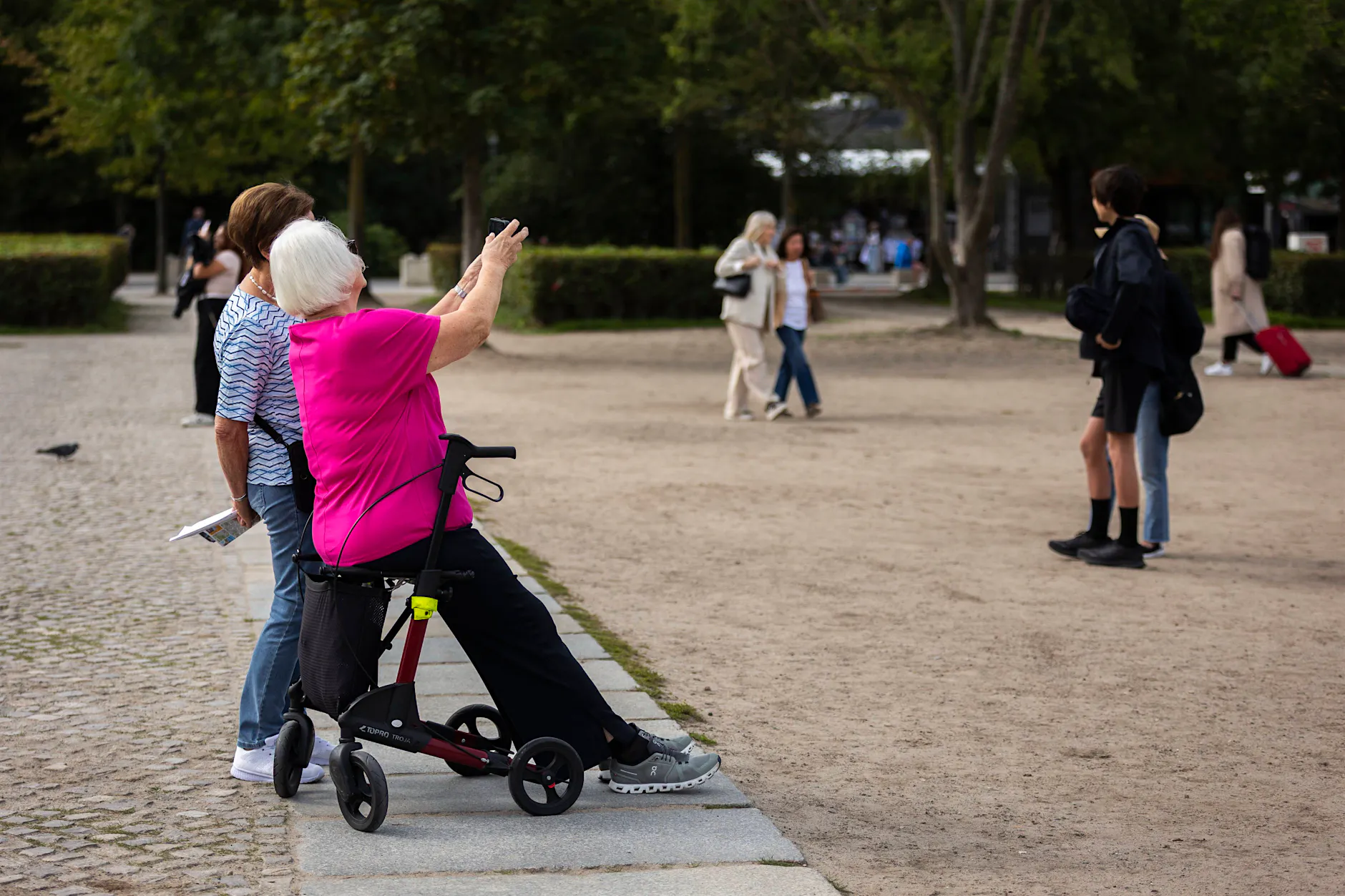 Witwenrente Juli 2026: Wer in Berlin eigenes Einkommen hat, bekommt weniger
