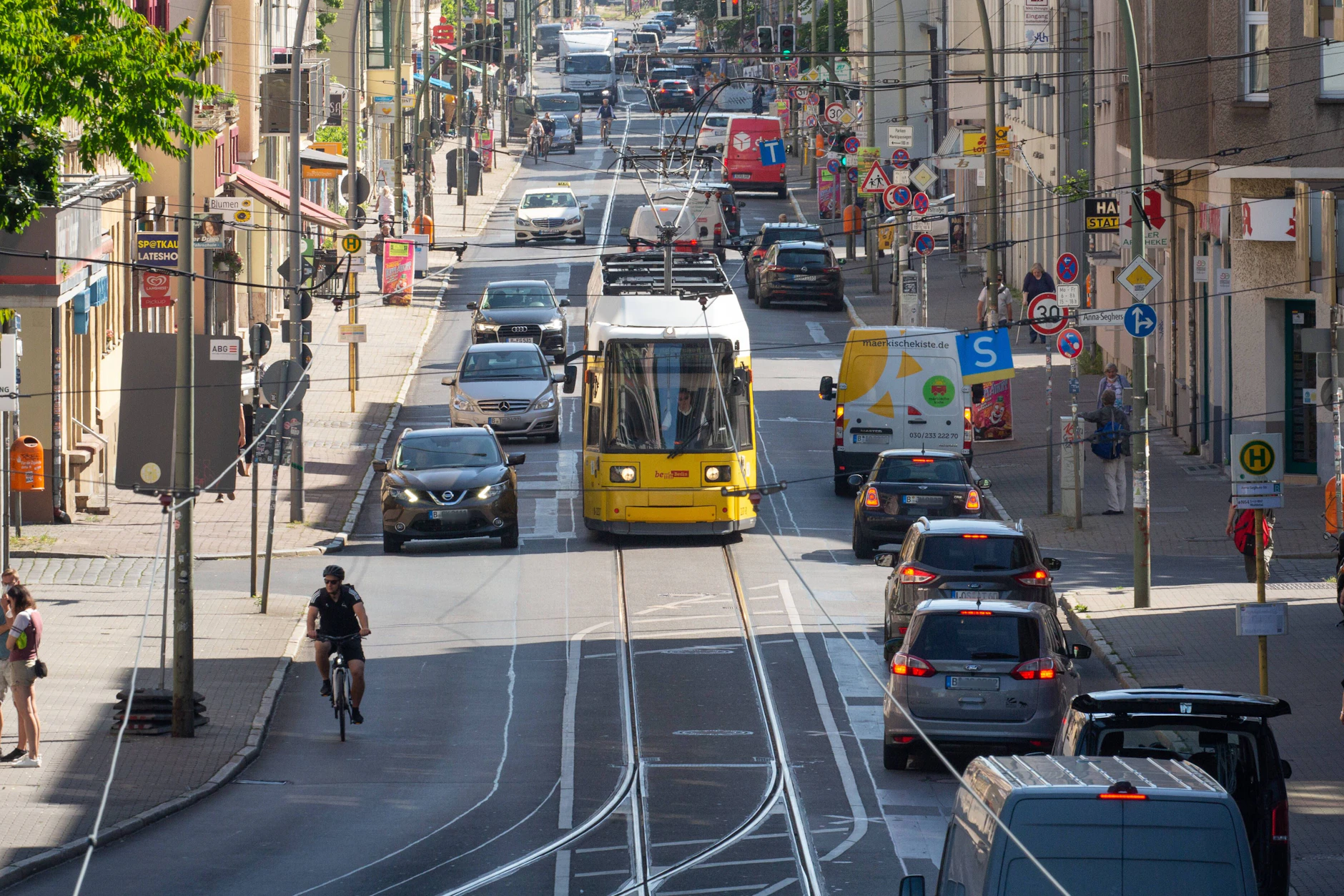 Staus, Baustellen, Öffis: Was Pendler am 26. Juni 2026 wissen müssen