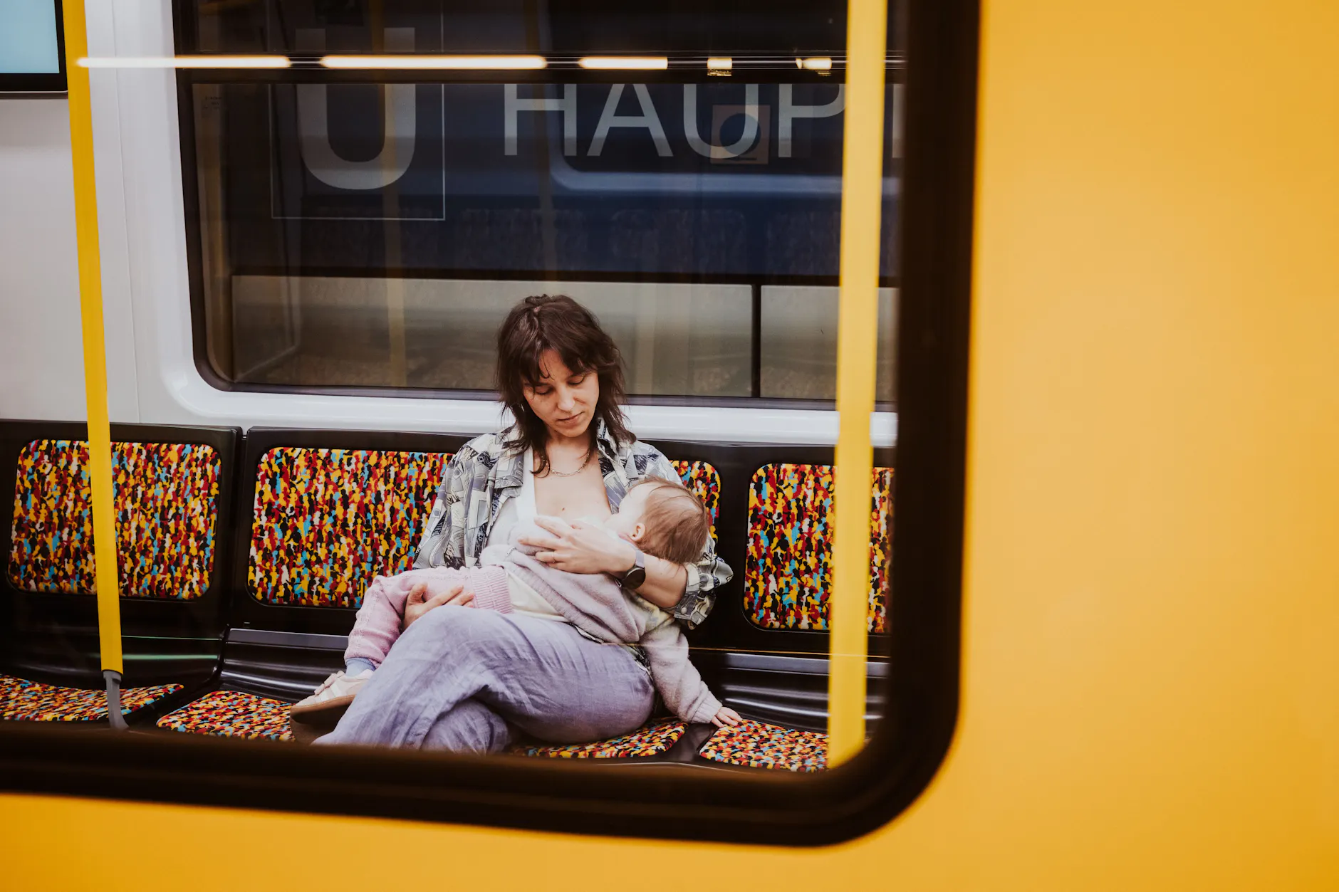 „Ich still, wo ich will“ ist die Botschaft, die das Mama-Netzwerk in Berlin auf wunderbar plakative Art verbreitet.