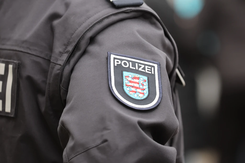 Die GdP warnt vor Engpässen beim Polizeieinsatz zum AfD-Parteitag.
