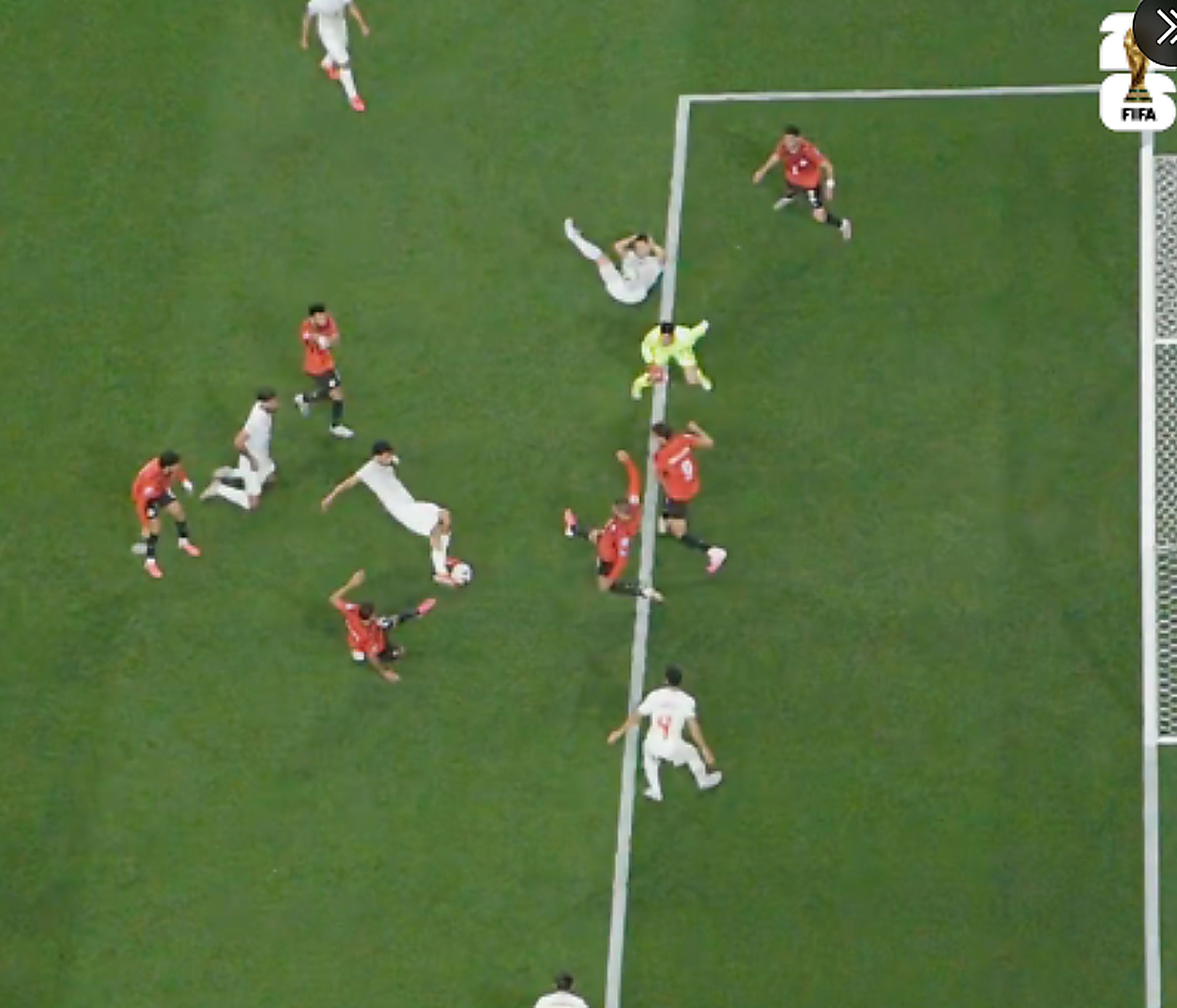 VAR-Wahnsinn bei WM! Fußspitze beeinflusst den Turnier-Verlauf