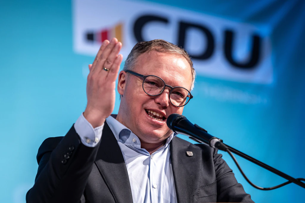 Warum die Aufregung über KI in Politikerreden am eigentlichen Problem vorbeigeht
