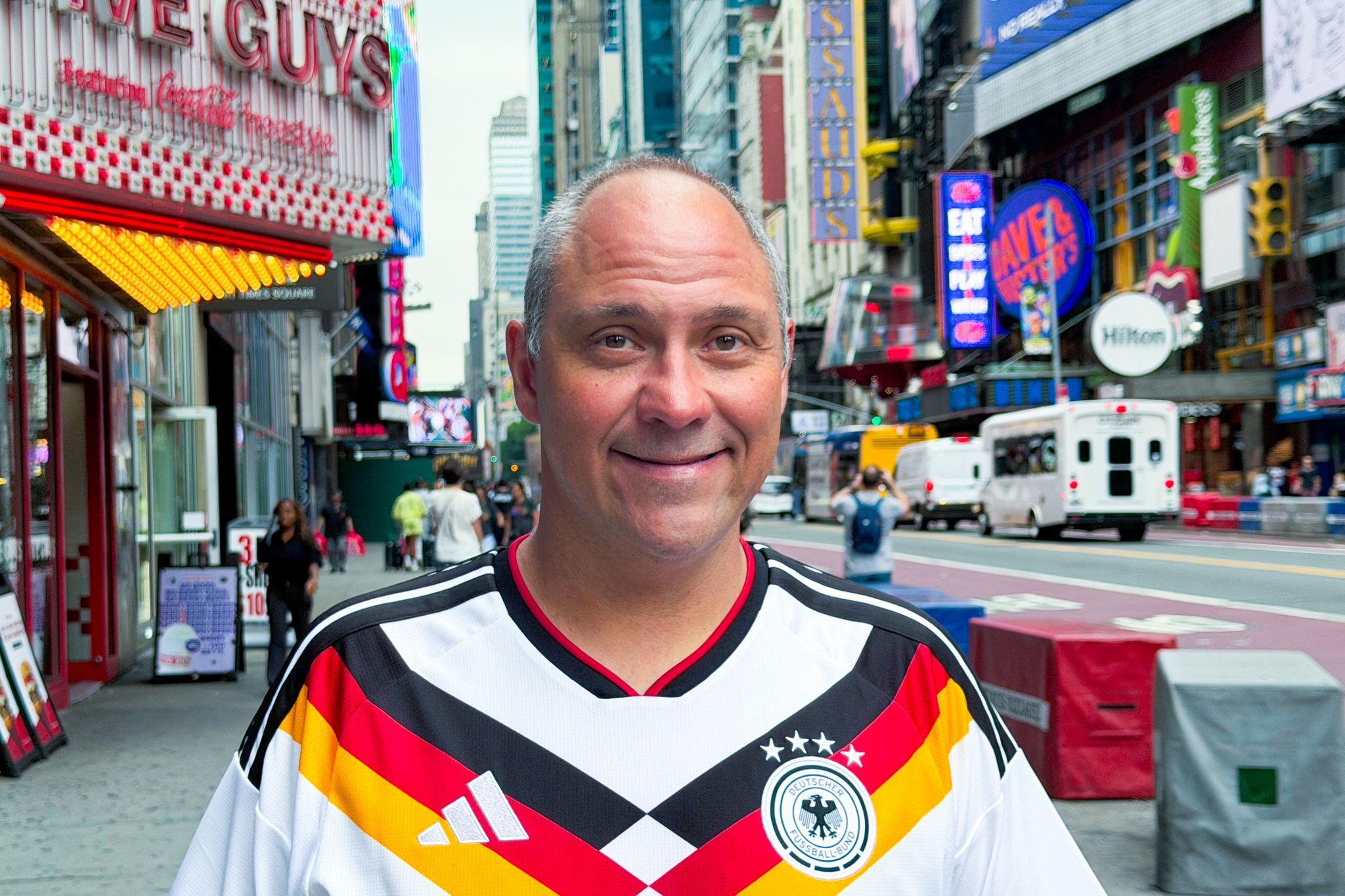 Deutscher Fan verrät: So teuer ist mein Traum von der WM 2026