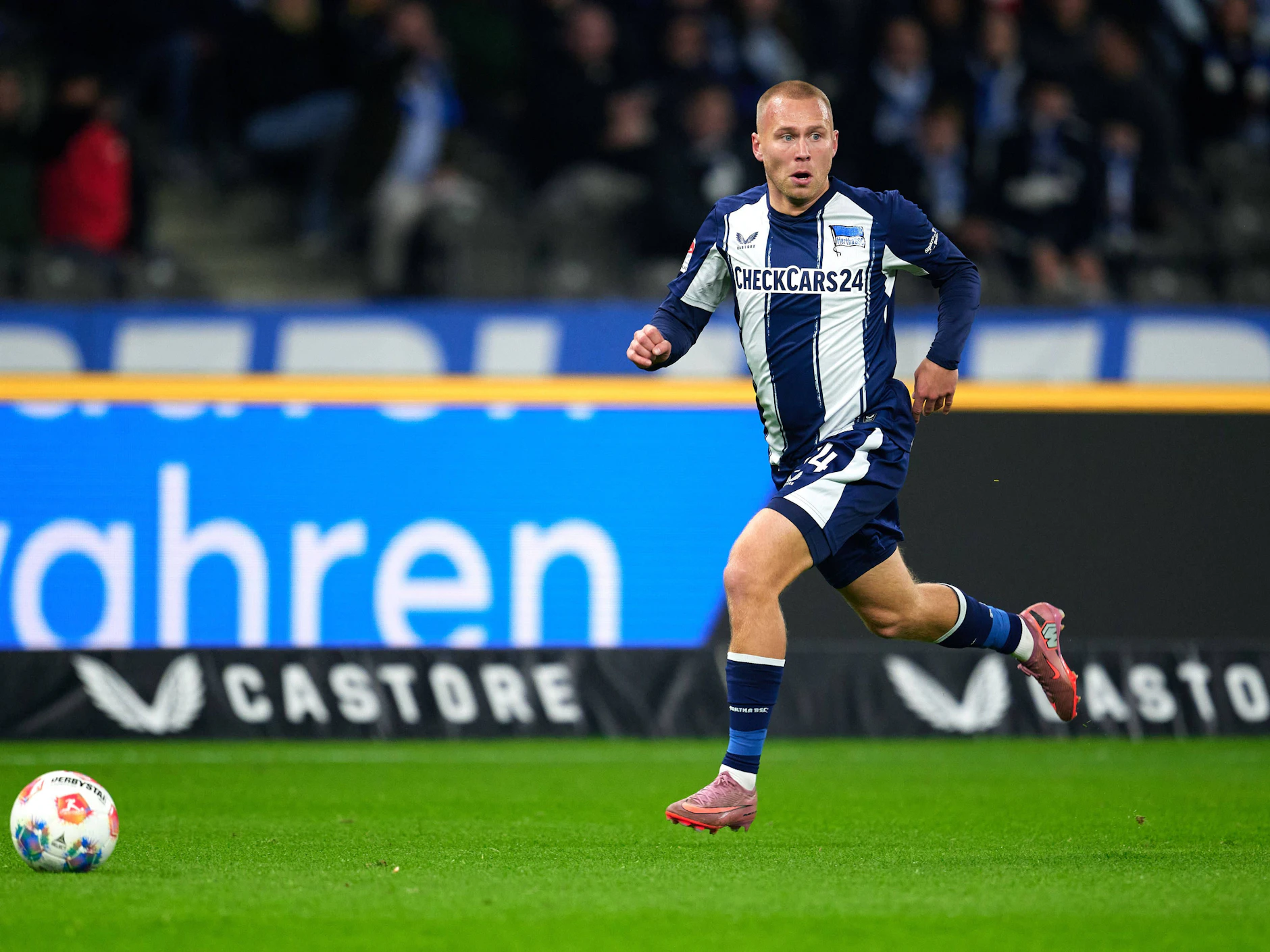 Jon Dagur Thorsteinsson kehrt nach vier Monaten in Norwegen bei Brann Bergen wieder zurück zu Hertha BSC.