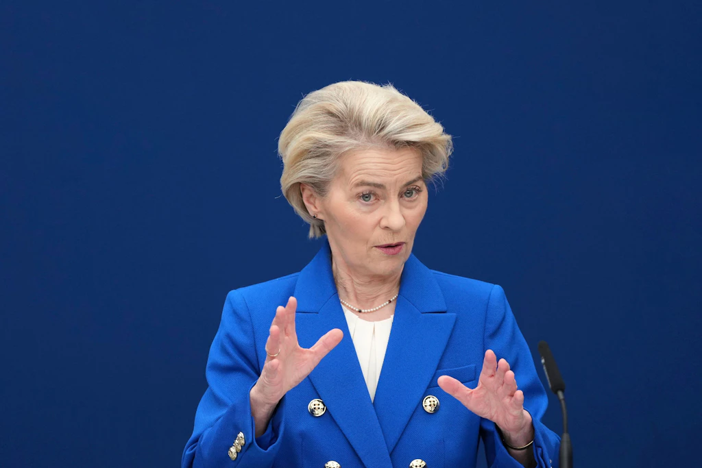 Frau von der Leyen: Dürften wir vielleicht auch Ihre Chats scannen?