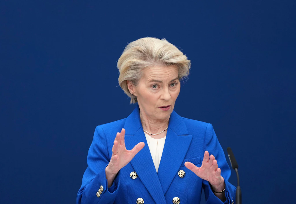 Frau von der Leyen, dürfen wir vielleicht auch Ihre Chats lesen?