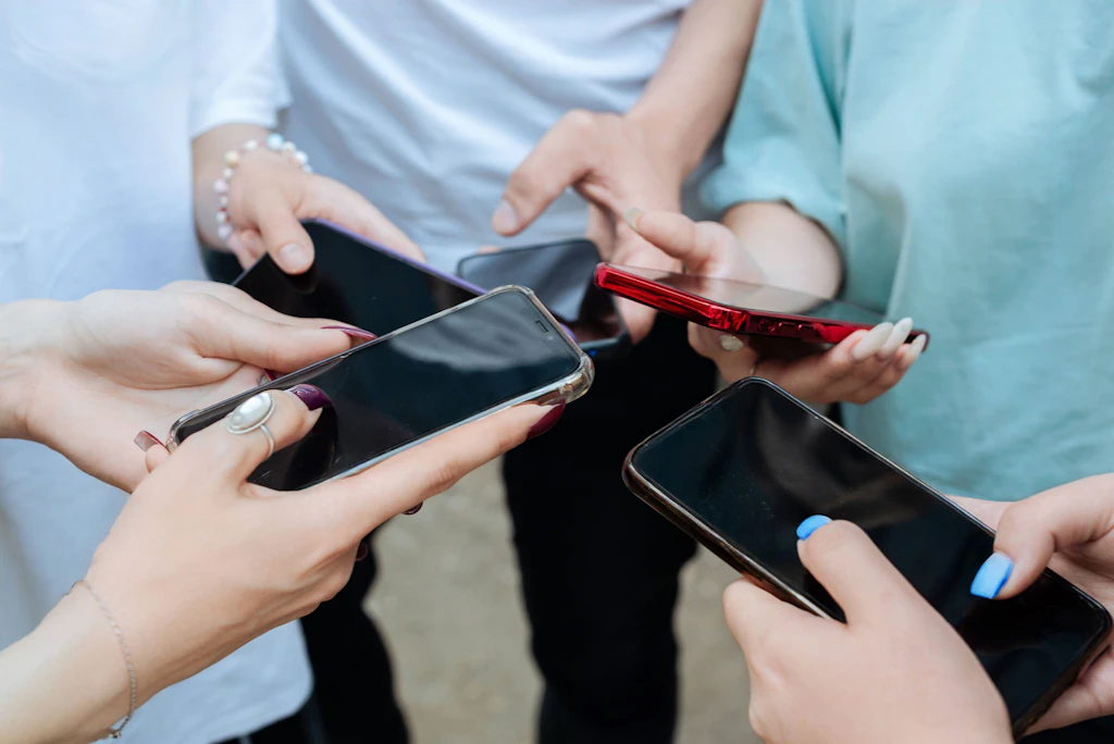 Social Media: Suchtrisiko bei Gen Z binnen eines Jahres verdoppelt